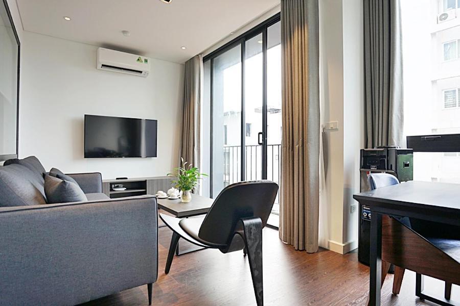 3 - Luxury In Tay Ho Street Appartement