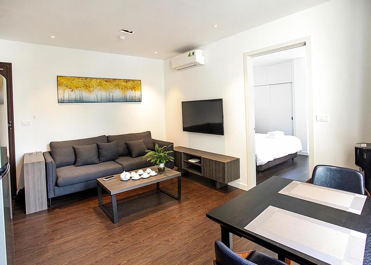 3 - Luxury In Tay Ho Street * Hanoï