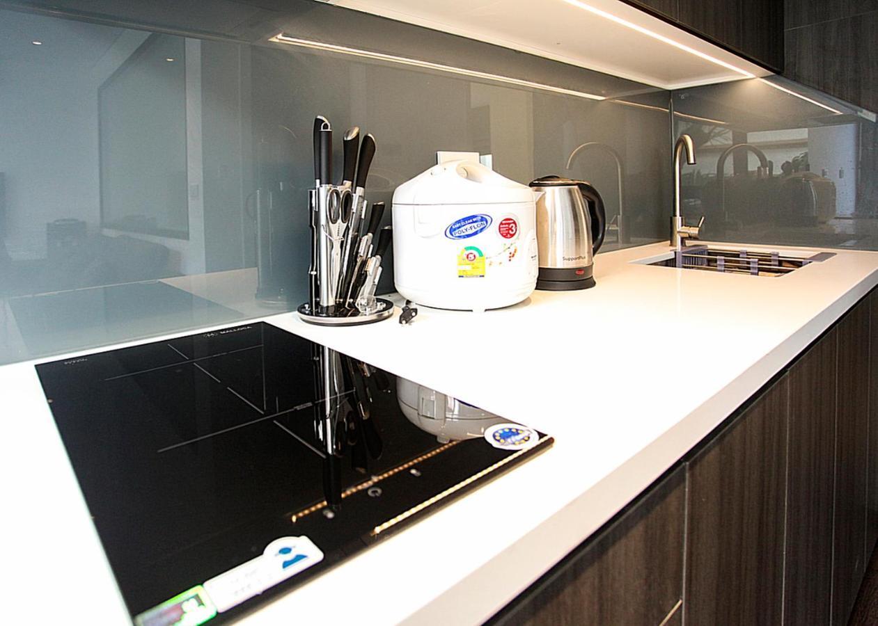 3 - Luxury In Tay Ho Street Appartement *